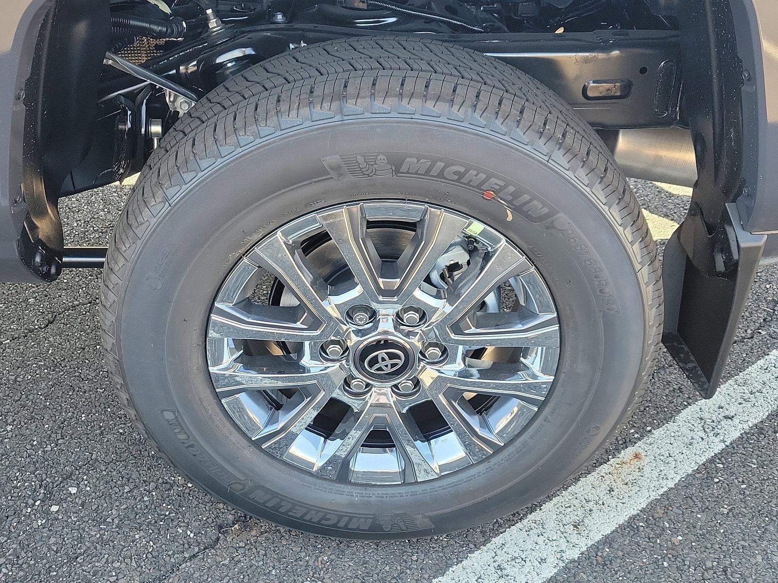 2024 Toyota Tacoma 4WD Vehicle Photo in Trevose, PA 19053