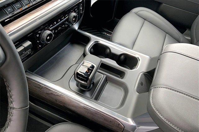 2025 Chevrolet Silverado 1500 Vehicle Photo in KANSAS CITY, MO 64114-4502