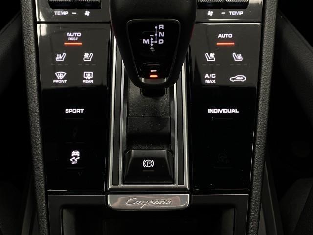 2021 Porsche Cayenne Vehicle Photo in Appleton, WI 54913