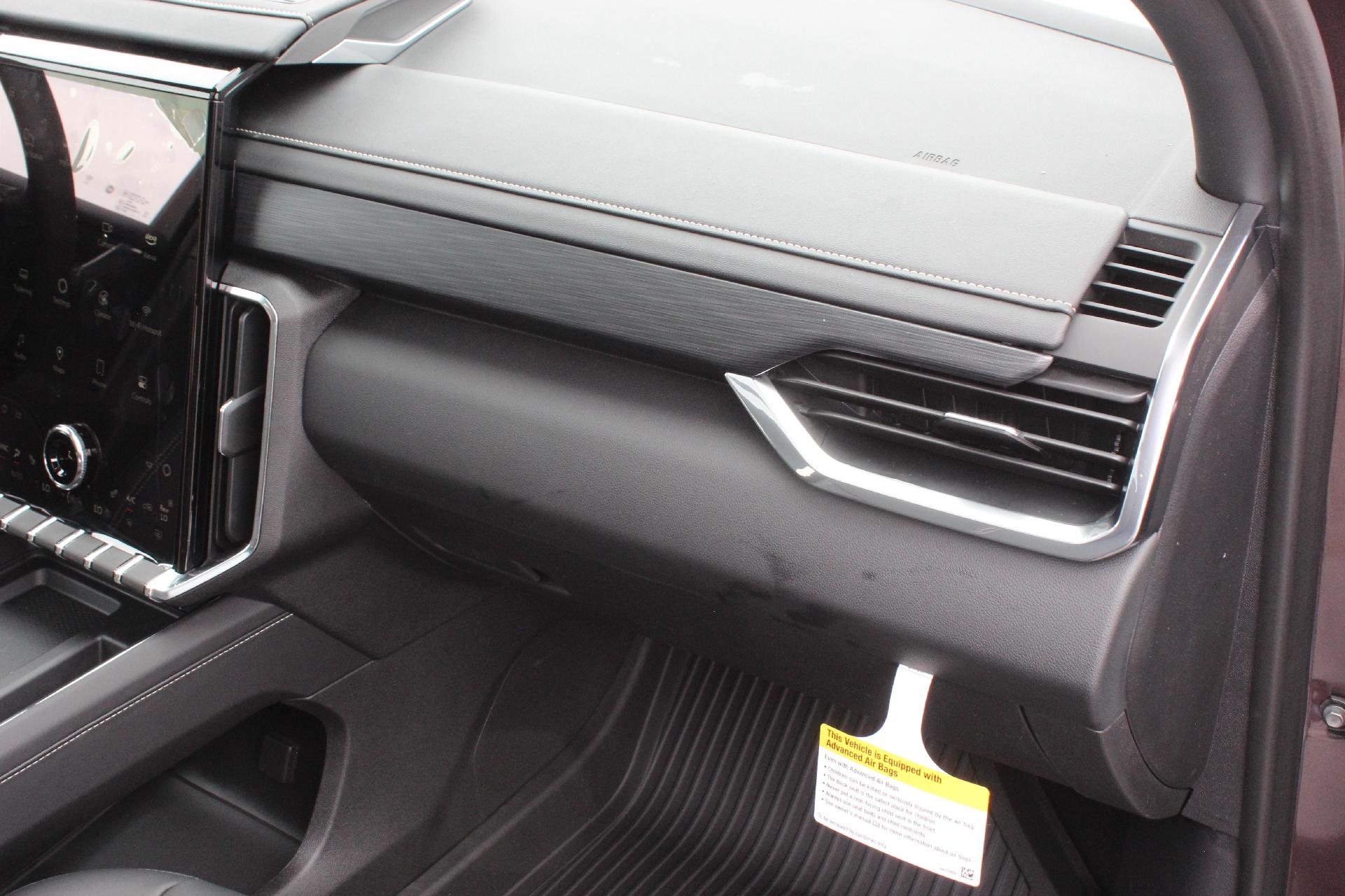 2025 GMC Acadia Vehicle Photo in AURORA, CO 80012-4011