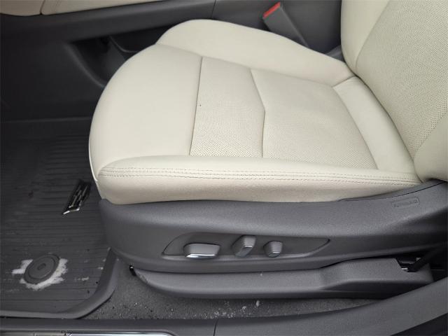2025 Cadillac XT5 Vehicle Photo in Oklahoma City, OK 73114