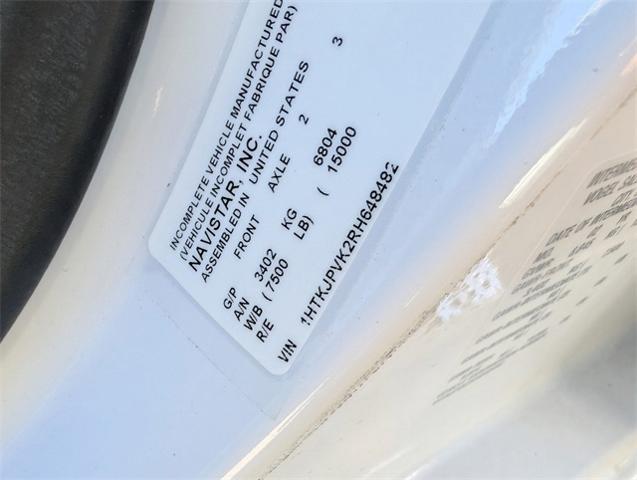 2024 Chevrolet Silverado Chassis Cab Vehicle Photo in ENGLEWOOD, CO 80113-6708