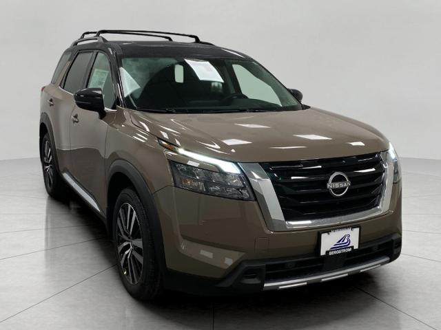 2025 Nissan Pathfinder Vehicle Photo in Appleton, WI 54913