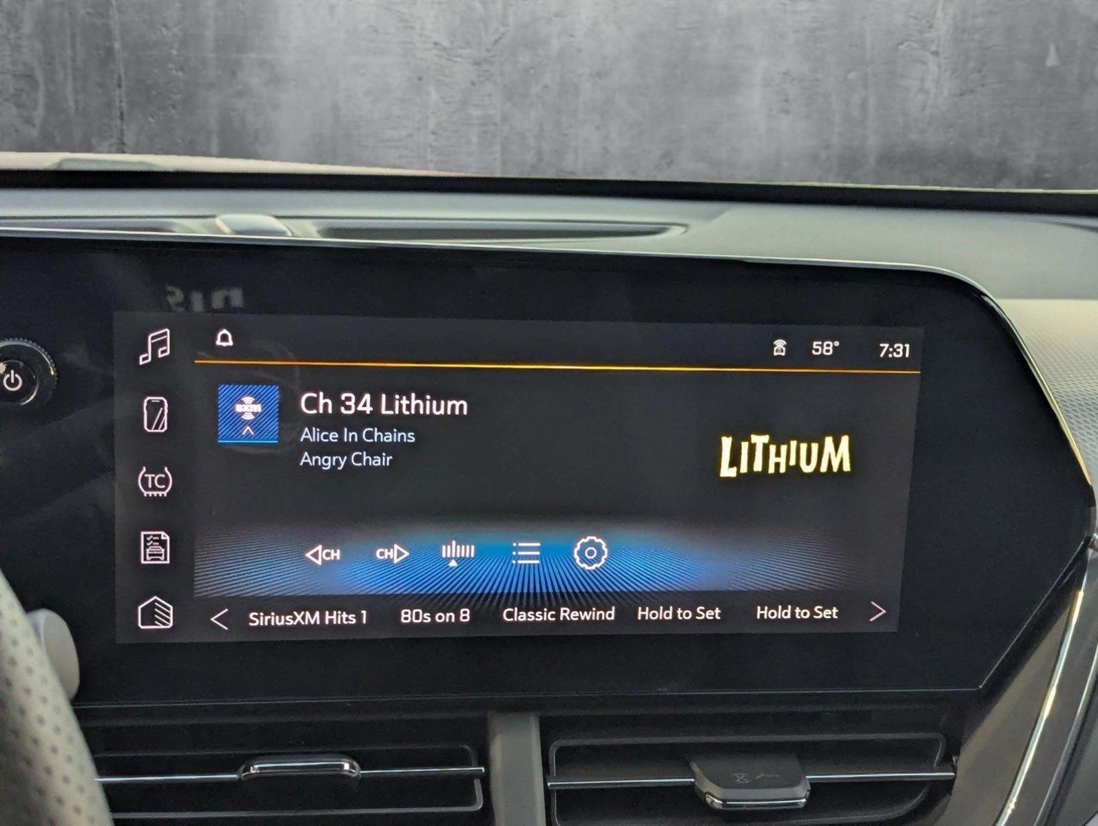 2025 Chevrolet Trax Vehicle Photo in GREENACRES, FL 33463-3207