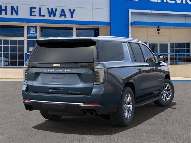 2025 Chevrolet Suburban Vehicle Photo in ENGLEWOOD, CO 80113-6708