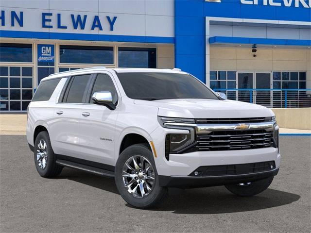 2025 Chevrolet Suburban Vehicle Photo in ENGLEWOOD, CO 80113-6708
