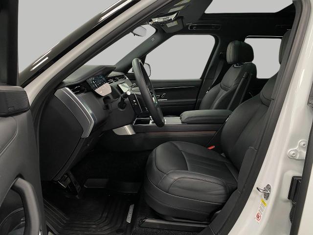 2025 Range Rover Vehicle Photo in Appleton, WI 54913