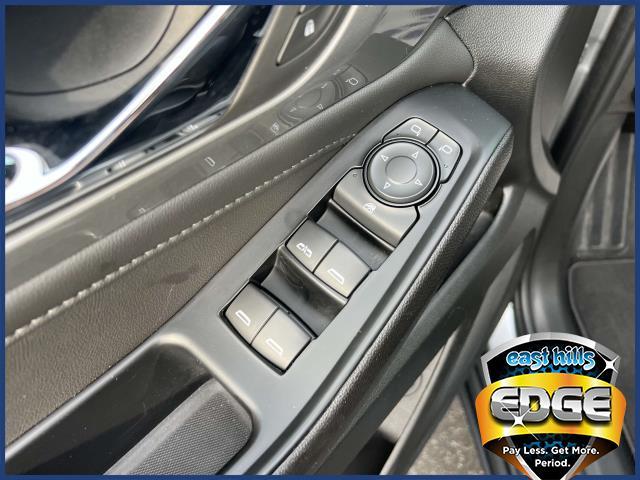 2023 Chevrolet Traverse Vehicle Photo in Roslyn, NY 11576