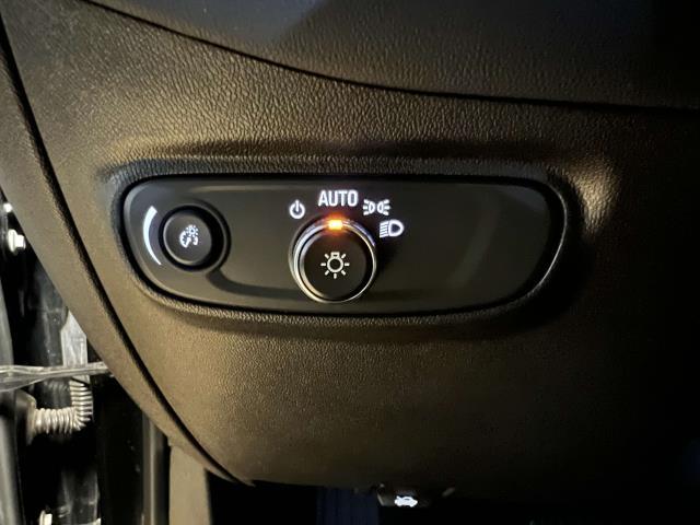 2022 Chevrolet Equinox Vehicle Photo in Roslyn, NY 11576