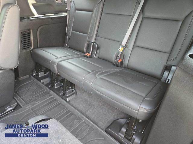 2021 Chevrolet Suburban Vehicle Photo in DENTON, TX 76210-9321