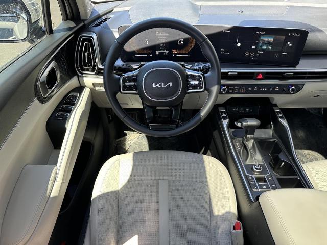 2025 Kia Sorento Vehicle Photo in Tucson, AZ 85712