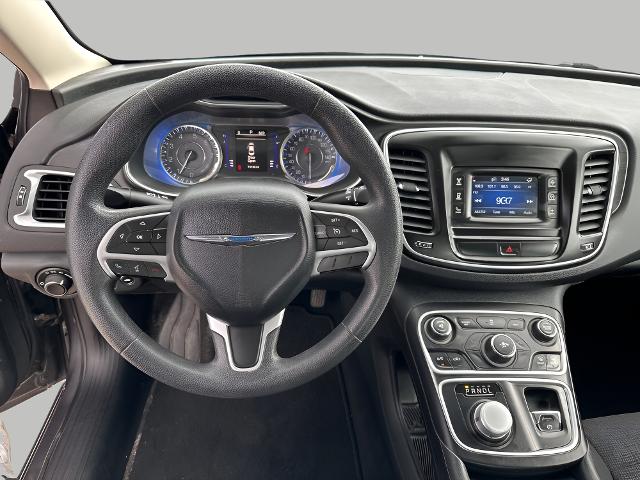 2015 Chrysler 200 Vehicle Photo in MANITOWOC, WI 54220-5838