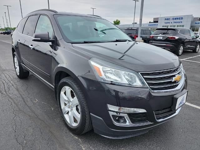 2017 Chevrolet Traverse Vehicle Photo in GREEN BAY, WI 54304-5303