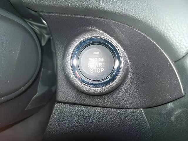 2025 Subaru Ascent Vehicle Photo in Green Bay, WI 54304