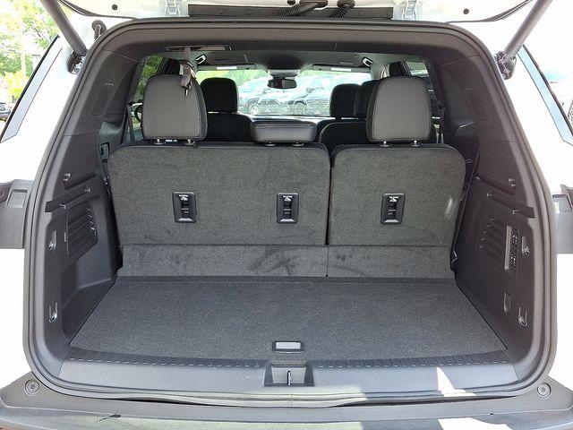 2025 Buick Enclave Vehicle Photo in DANBURY, CT 06810-5034
