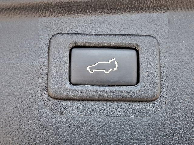 2017 Subaru Outback Vehicle Photo in DANBURY, CT 06810-5034