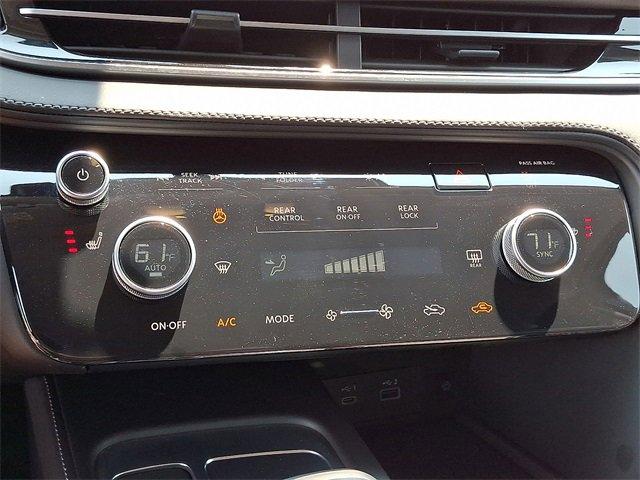 2024 INFINITI QX60 Vehicle Photo in Willow Grove, PA 19090