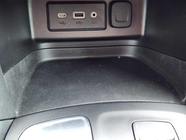 2022 Chevrolet Equinox Vehicle Photo in DENTON, TX 76210-9321
