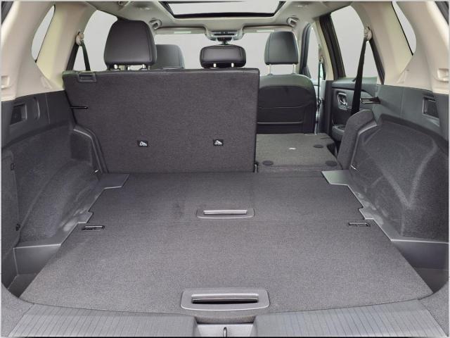 2024 Nissan Rogue Vehicle Photo in Oshkosh, WI 54904