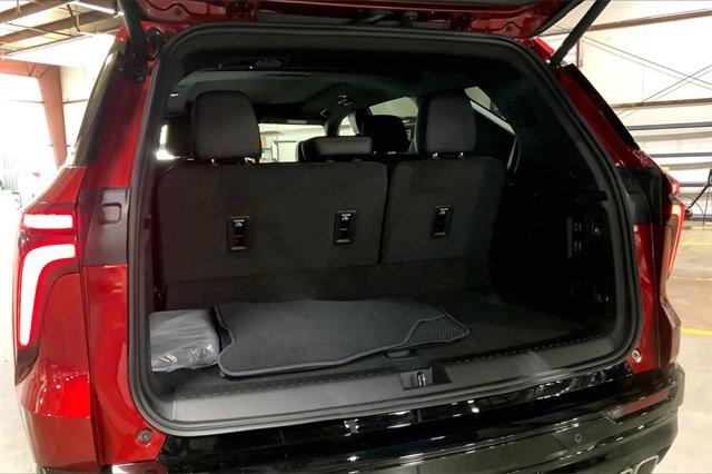 2025 Chevrolet Traverse Vehicle Photo in KANSAS CITY, MO 64114-4502