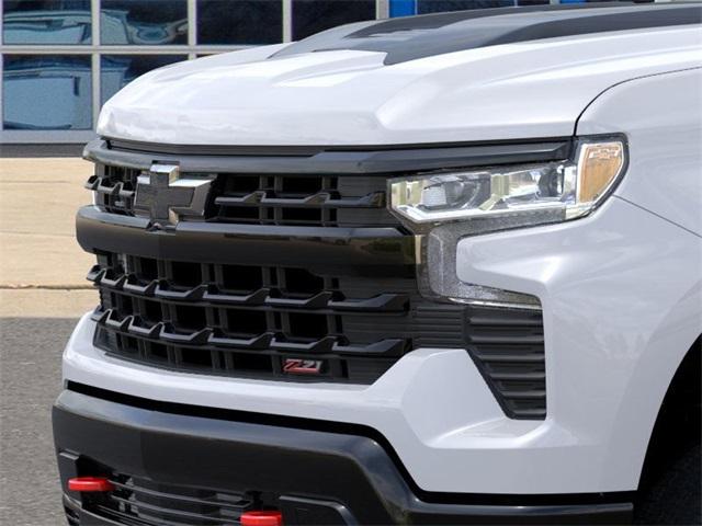 2025 Chevrolet Silverado 1500 Vehicle Photo in ENGLEWOOD, CO 80113-6708