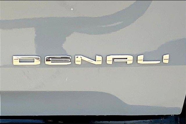 2025 GMC Sierra EV Vehicle Photo in TOPEKA, KS 66609-0000