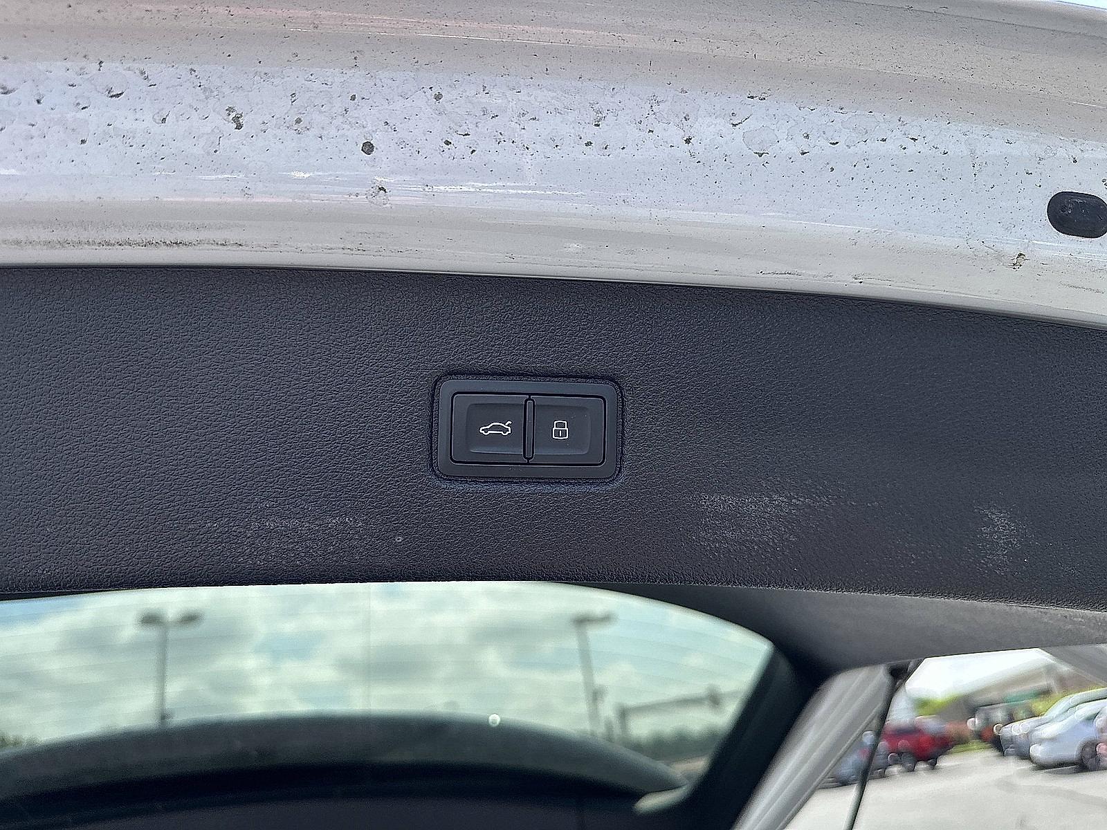 2021 Audi Q7 Vehicle Photo in Lancaster, PA 17601