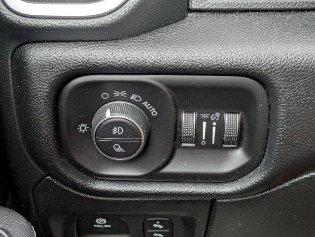2020 Ram 1500 Vehicle Photo in BRUNSWICK, GA 31525-1881