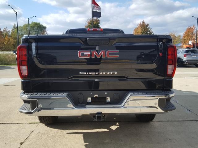 2023 GMC Sierra 1500 Vehicle Photo in ELYRIA, OH 44035-6349