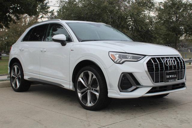 2020 Audi Q3 Vehicle Photo in HOUSTON, TX 77090