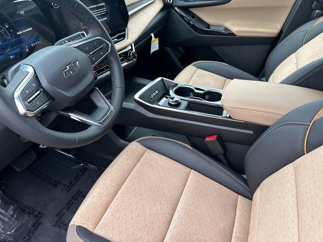 2025 Chevrolet Equinox Vehicle Photo in RIVERSIDE, CA 92504-4106