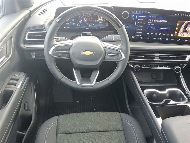 2025 Chevrolet Traverse Vehicle Photo in BERLIN, MD 21811-1121