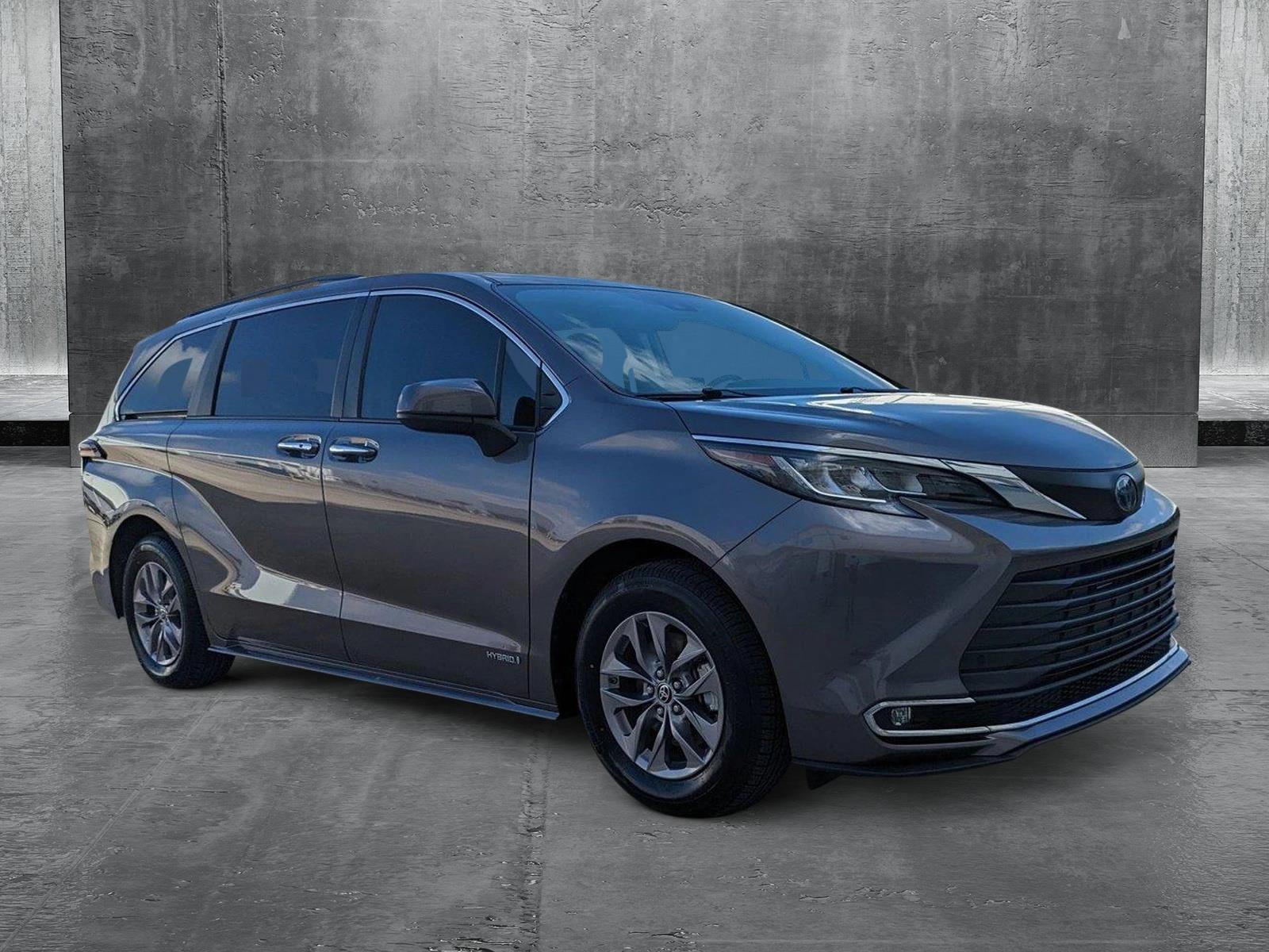 2021 Toyota Sienna Vehicle Photo in Winter Park, FL 32792