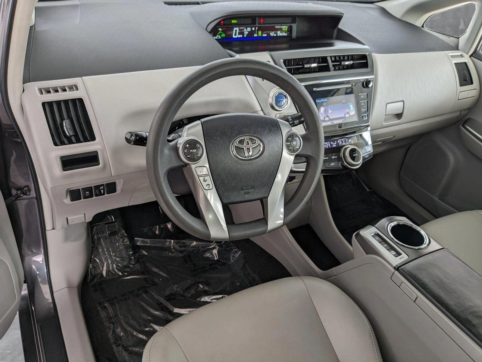 2015 Toyota Prius v Vehicle Photo in Spokane Valley, WA 99206