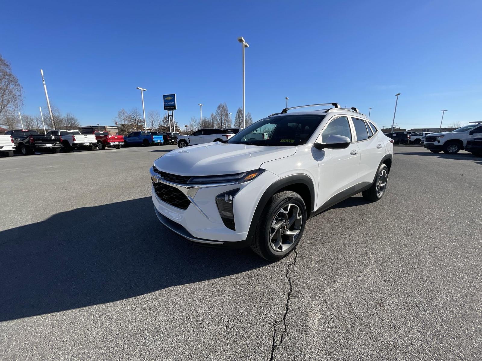 2025 Chevrolet Trax Vehicle Photo in BENTONVILLE, AR 72712-4322