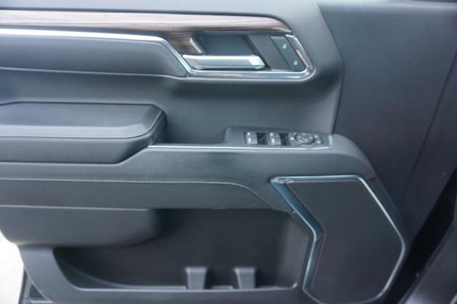 2023 Chevrolet Silverado 1500 Vehicle Photo in FAIRMONT, WV 26554-2318