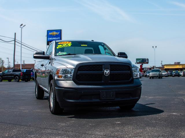 2022 Ram 1500 Classic Vehicle Photo in MADISON, IN 47250-1611