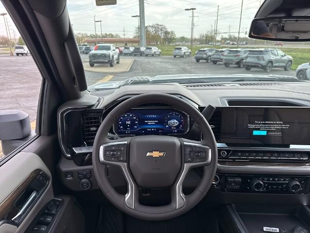 2025 Chevrolet Silverado 2500 HD Vehicle Photo in MANHATTAN, KS 66502-5036