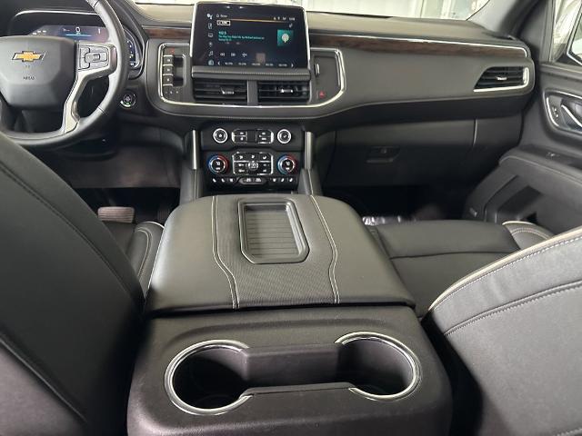 2023 Chevrolet Suburban Vehicle Photo in MANHATTAN, KS 66502-5036