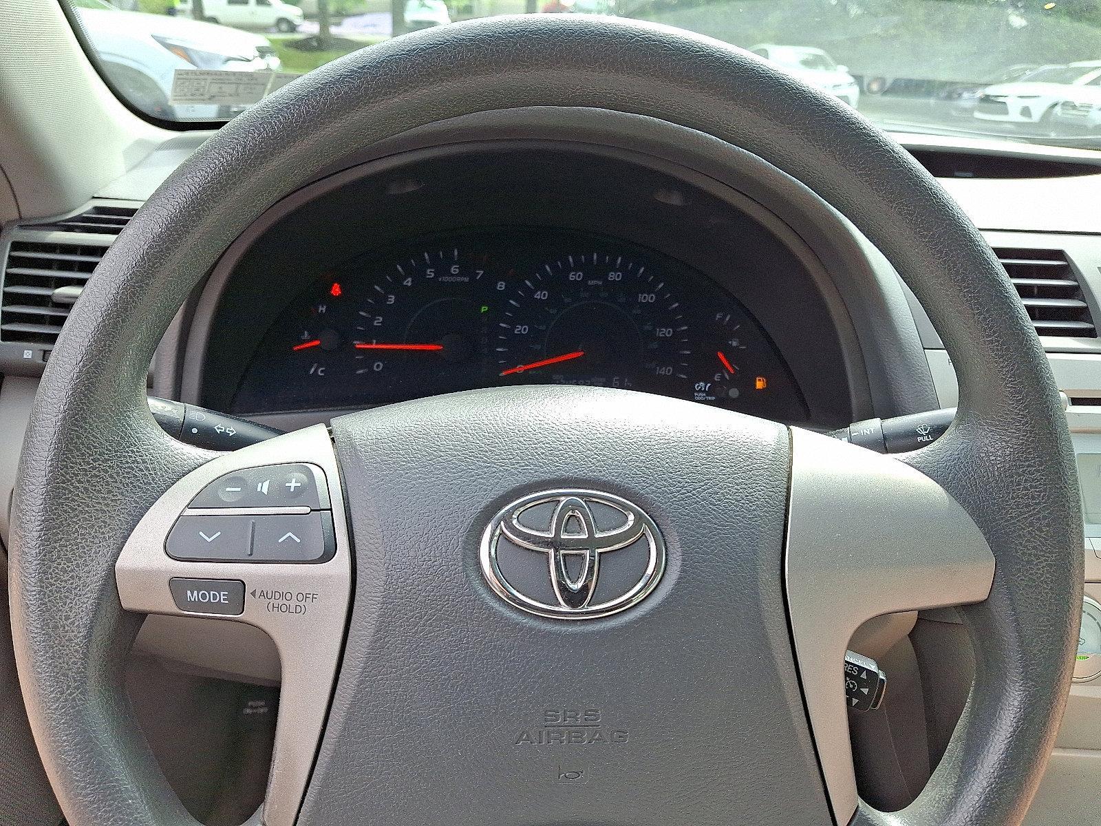 2009 Toyota Camry Vehicle Photo in BETHLEHEM, PA 18017
