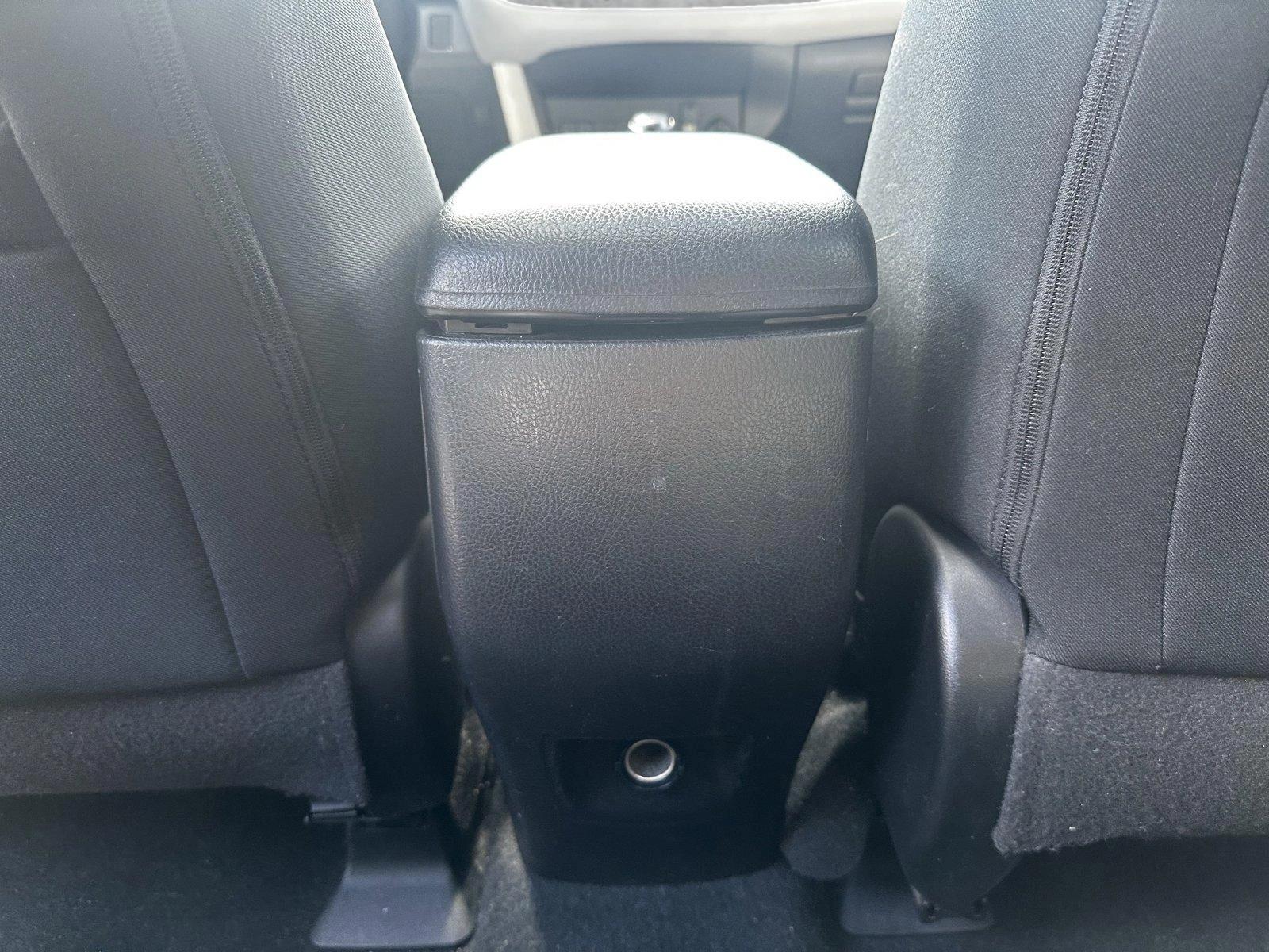 2018 Toyota RAV4 Vehicle Photo in Hollywood, FL 33021