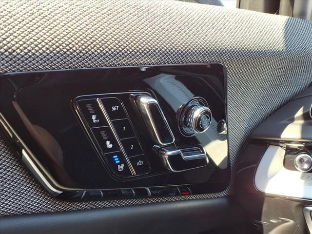 2025 Cadillac OPTIQ Vehicle Photo in TAMPA, FL 33612-3404