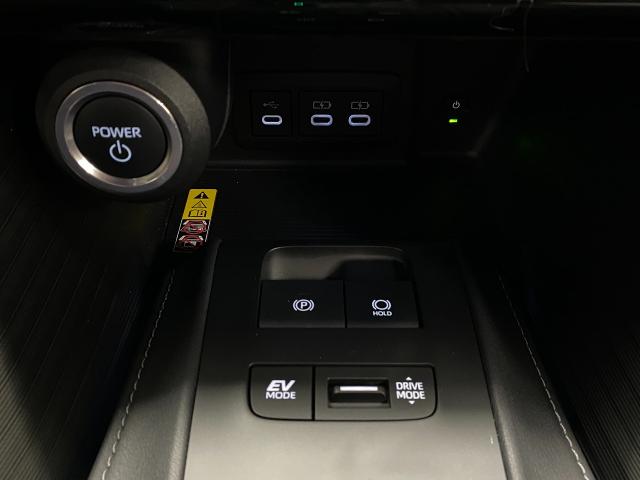 2023 Toyota Venza Vehicle Photo in Appleton, WI 54913