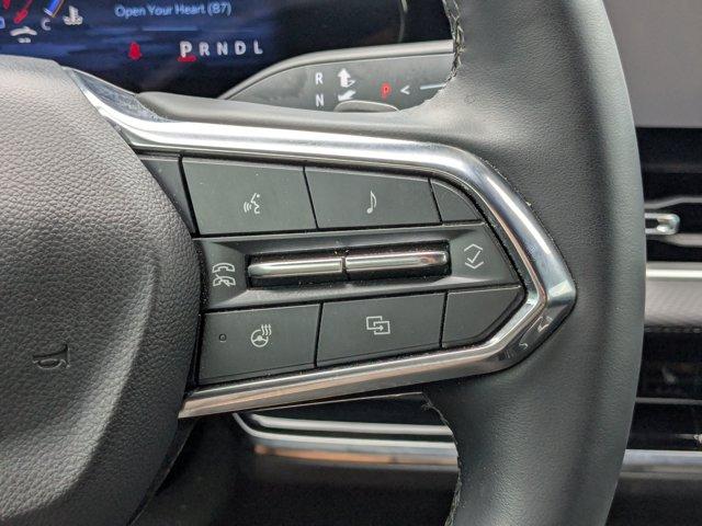 2025 Chevrolet Equinox Vehicle Photo in BRUNSWICK, GA 31525-1881