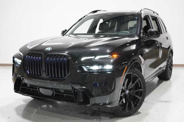 2025 BMW X7 xDrive40i Vehicle Photo in GRAPEVINE, TX 76051