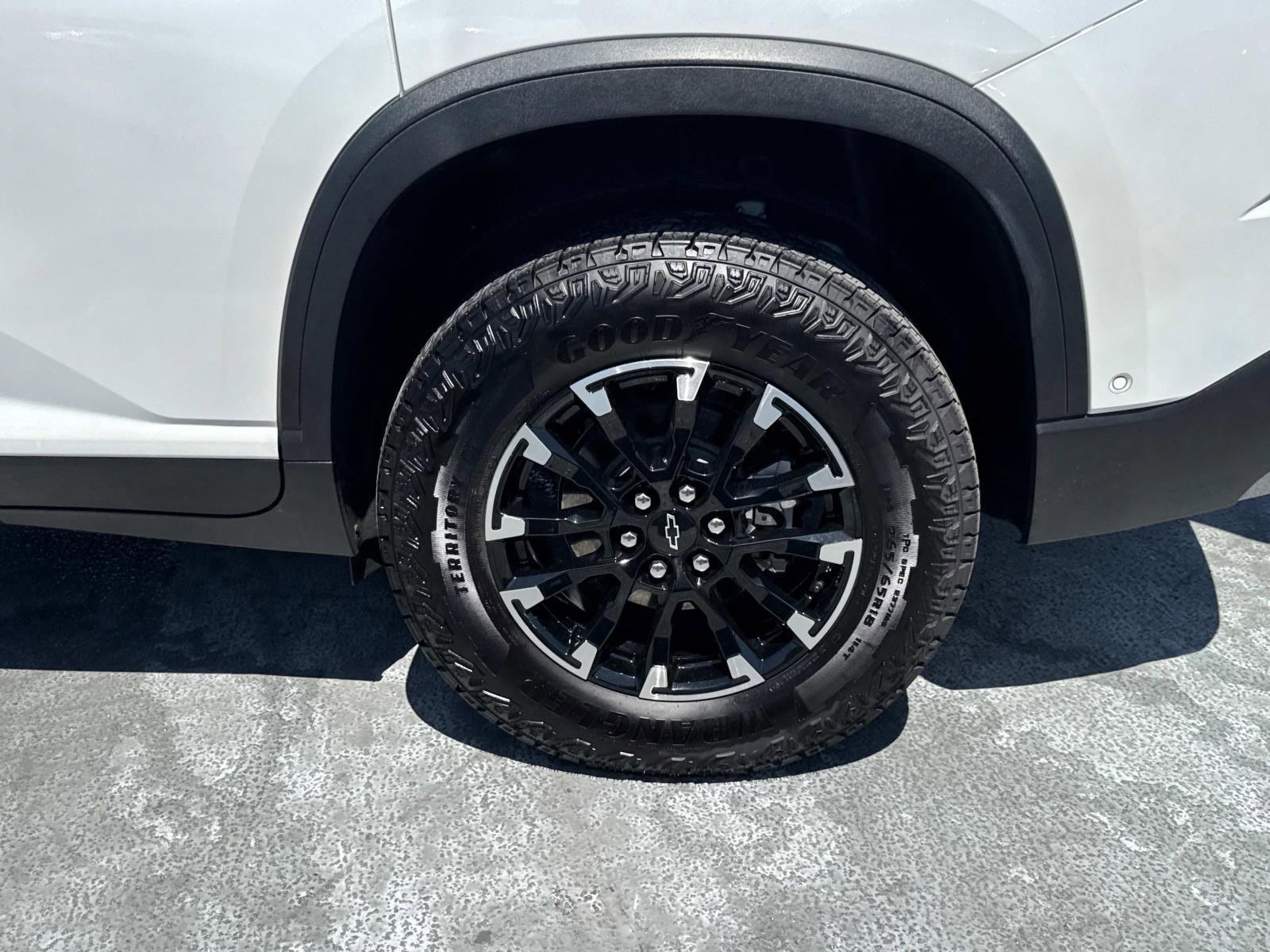 2024 Chevrolet Traverse Vehicle Photo in LOS ANGELES, CA 90007-3794