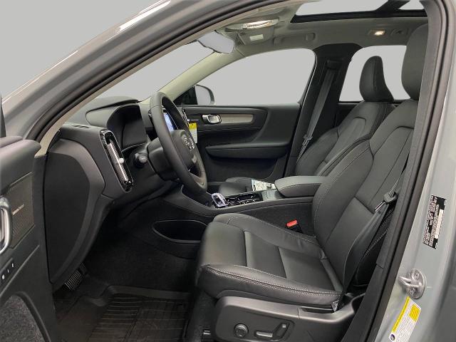 2025 Volvo XC40 Vehicle Photo in Appleton, WI 54913