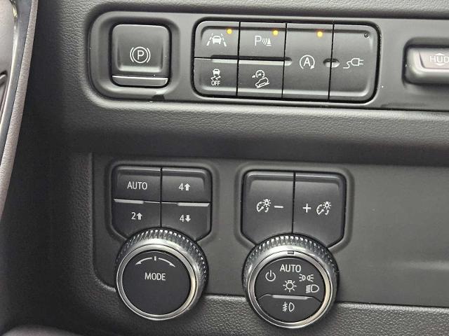 2021 GMC Yukon Vehicle Photo in Fort Worth, TX 76132