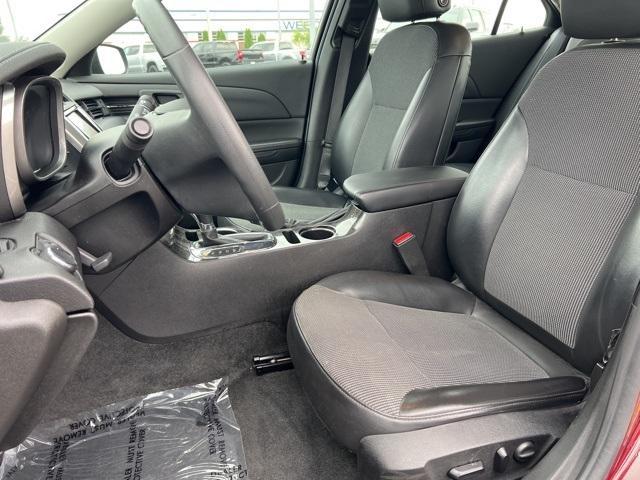 2015 Chevrolet Malibu Vehicle Photo in GREEN BAY, WI 54304-5303