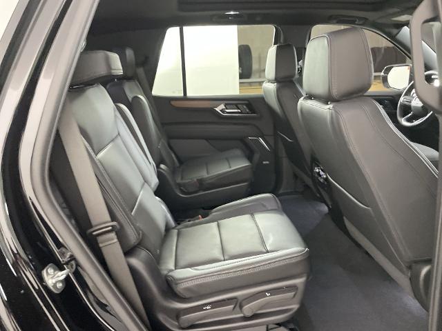 2025 GMC Yukon Vehicle Photo in GILBERT, AZ 85297-0402